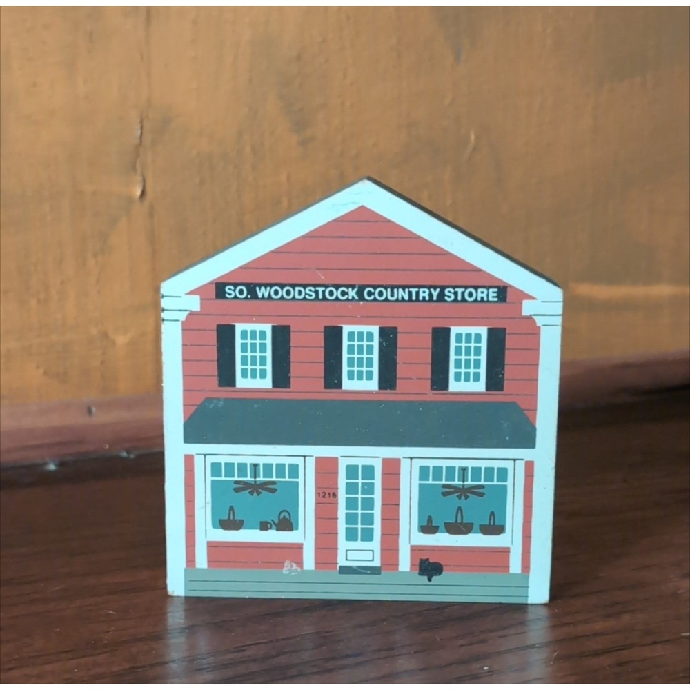 Cat's Meow Village So. Woodstock Country Store 1993 Retired Signed Shelf Sitter